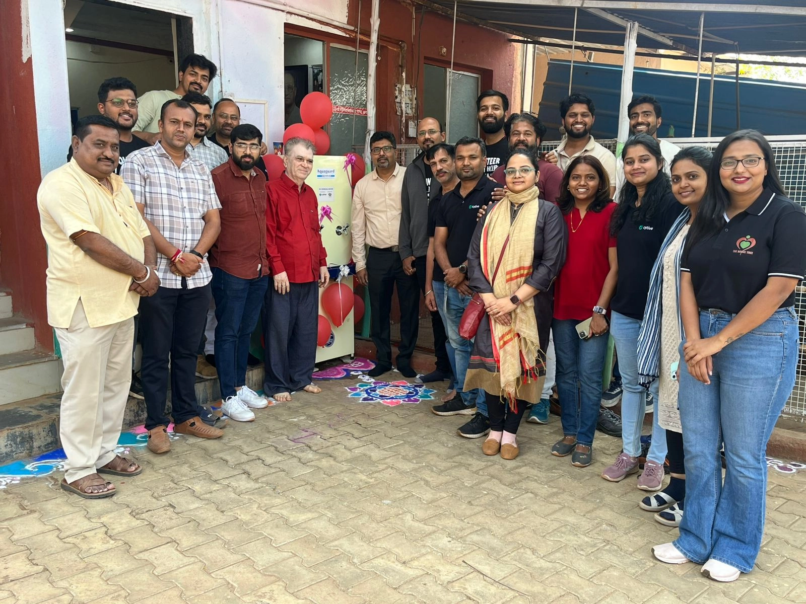 Group photo after RO water purifier unit installation in a school